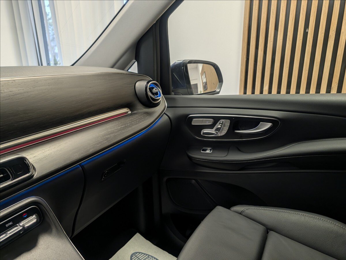 Mercedes-Benz Třídy V VAN-Minibus 2,0 l 174 kw