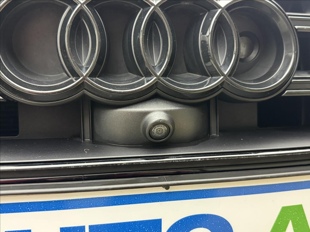 Audi S6 Sedan 3,0 l 257 kw