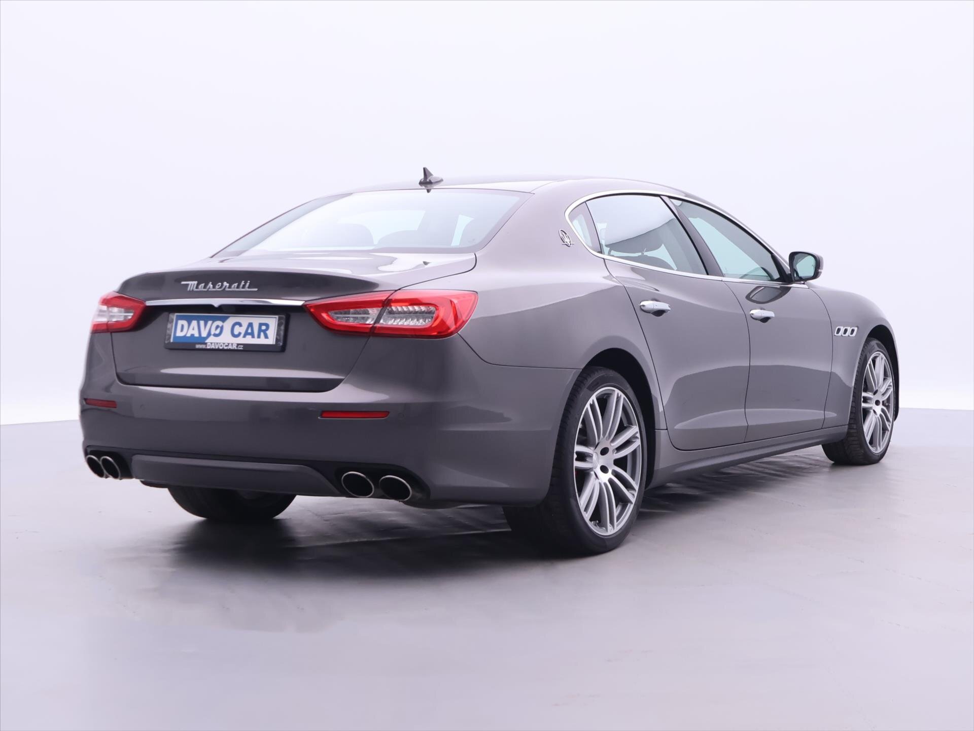 Maserati Quattroporte Sedan 3,0 l 316 kw