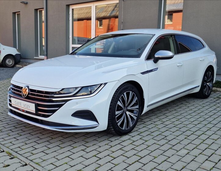 Volkswagen Arteon 5