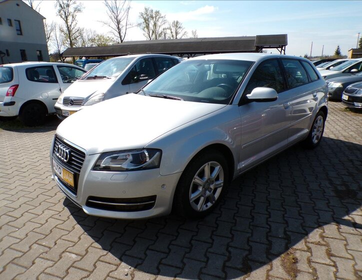 Audi A3 Hatchback 1,6 l 77 kw