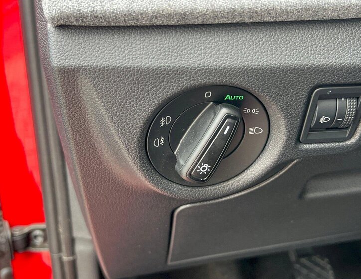 Škoda Scala Hatchback 1,0 l 85 kw