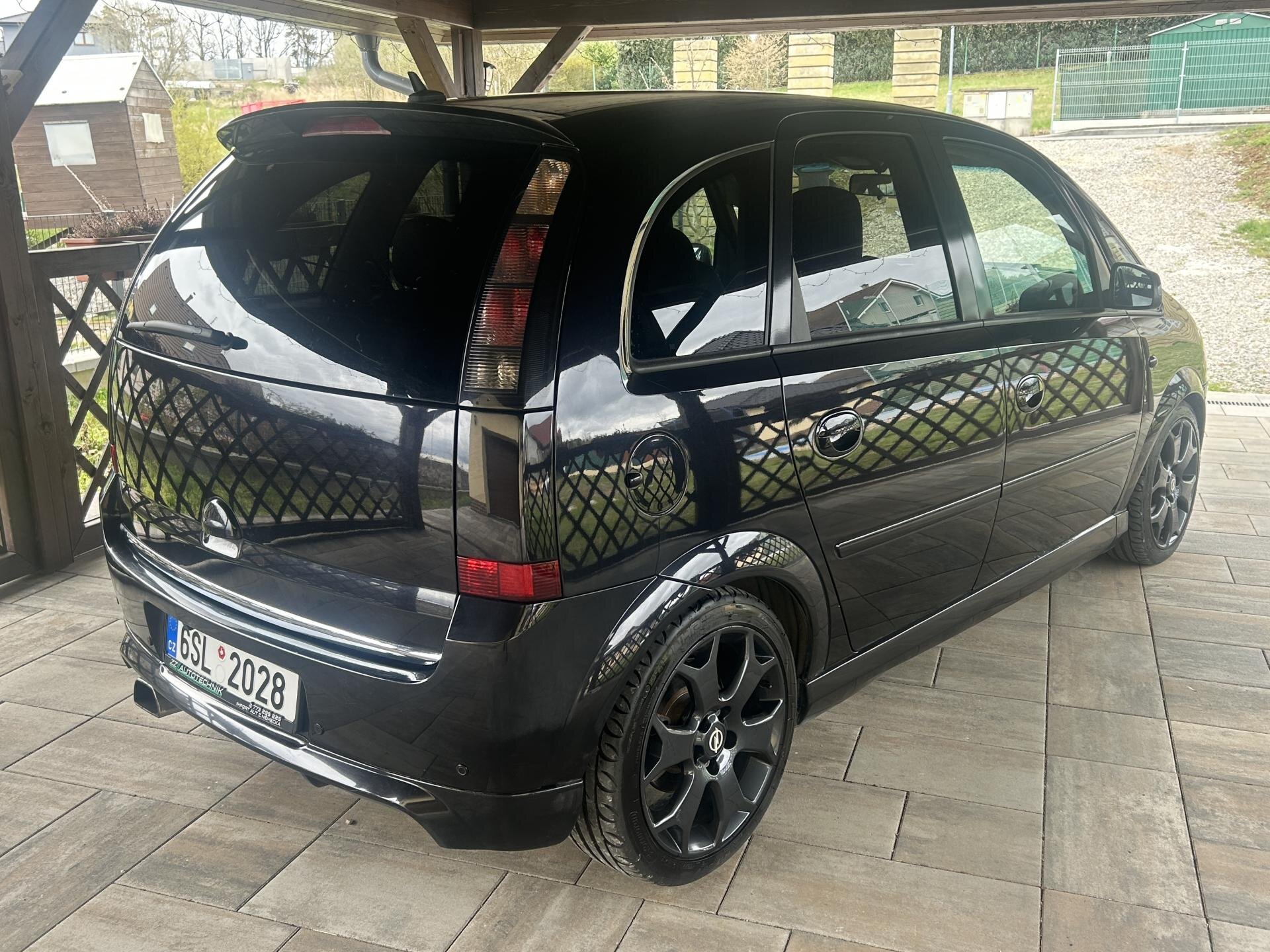 Opel Meriva Hatchback 1,6 l 132 kw