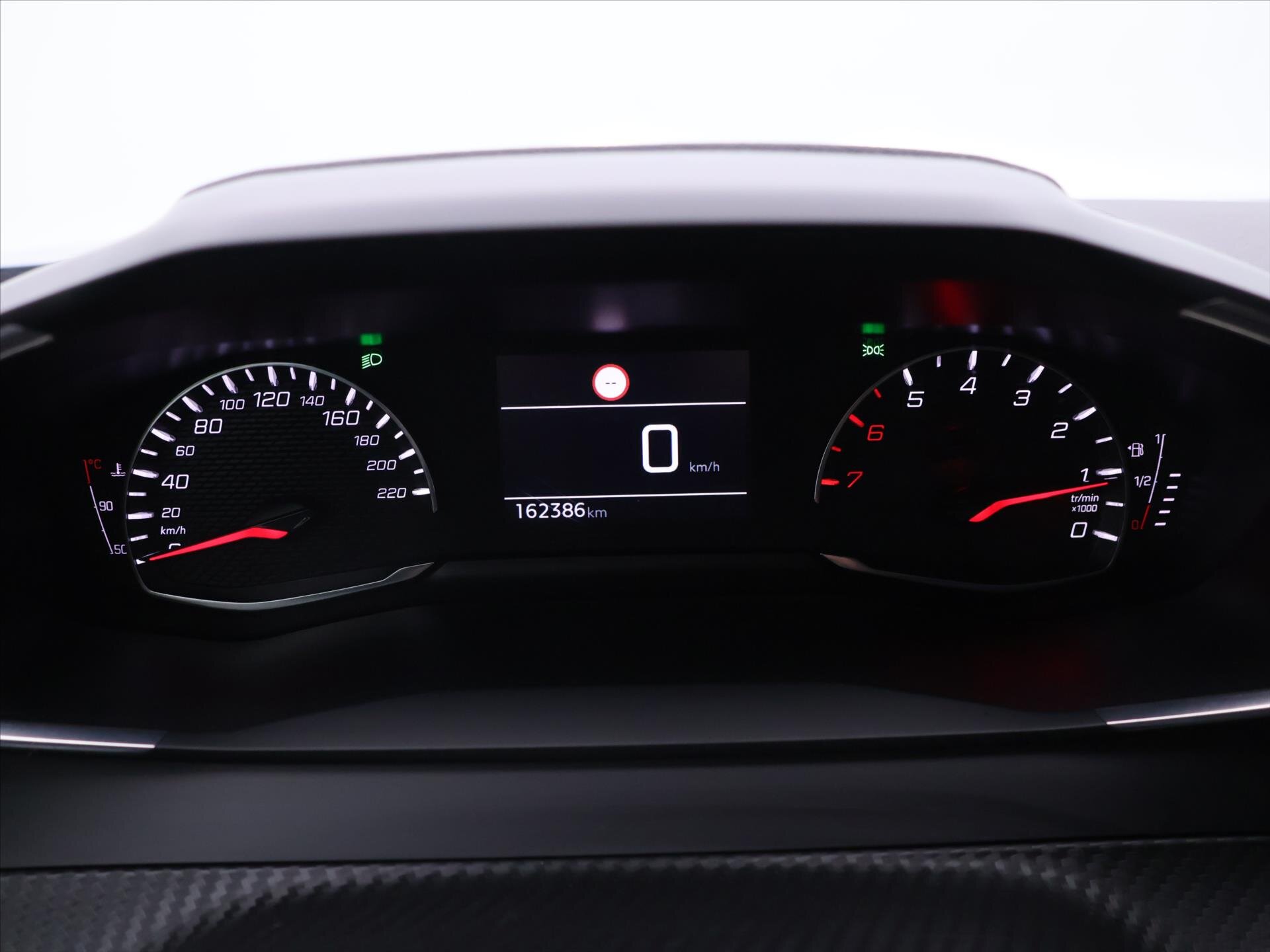 Peugeot 2008 SUV 1,2 l 74 kw