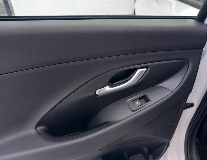 Hyundai i30 Hatchback 998,0 88 kw