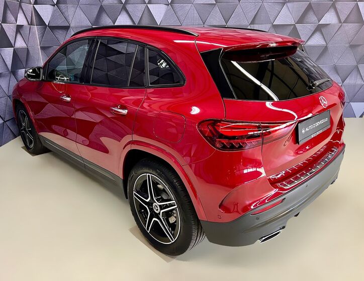 Mercedes-Benz GLA SUV 2,0 l 110 kw