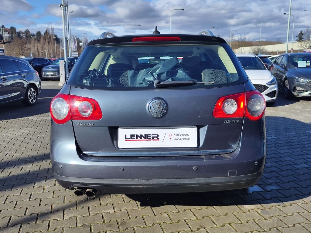 Volkswagen Passat Kombi 2,0 l 103 kw