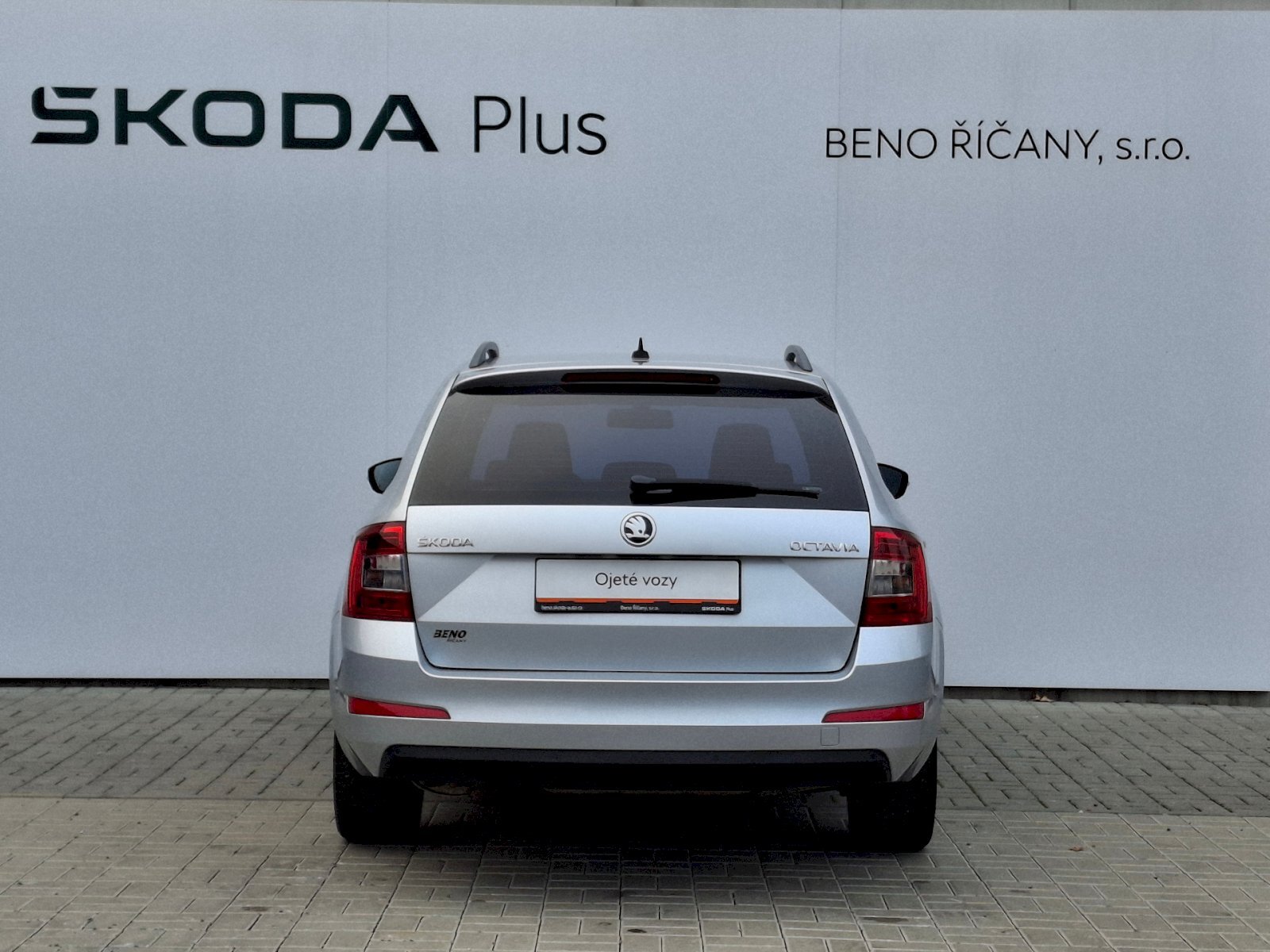 Škoda Octavia Kombi 2,0 l 110 kw