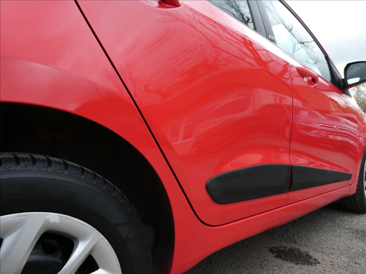 Hyundai i10 Hatchback 998,0 49 kw