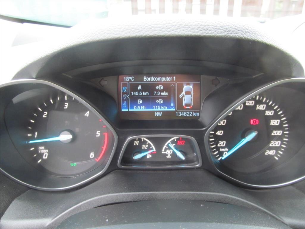 Ford Kuga SUV / Terénní 2,0 l 110 kw