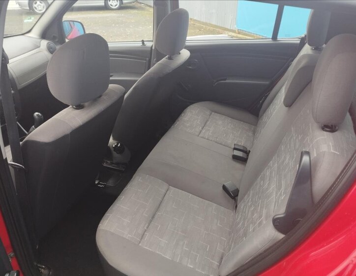 Dacia Sandero Hatchback 1,4 l 55 kw