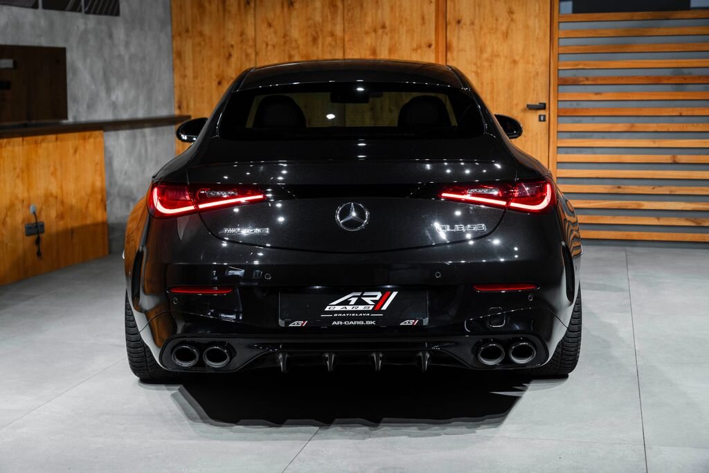 Mercedes-Benz Ostatní Kupé 0,0 330 kw