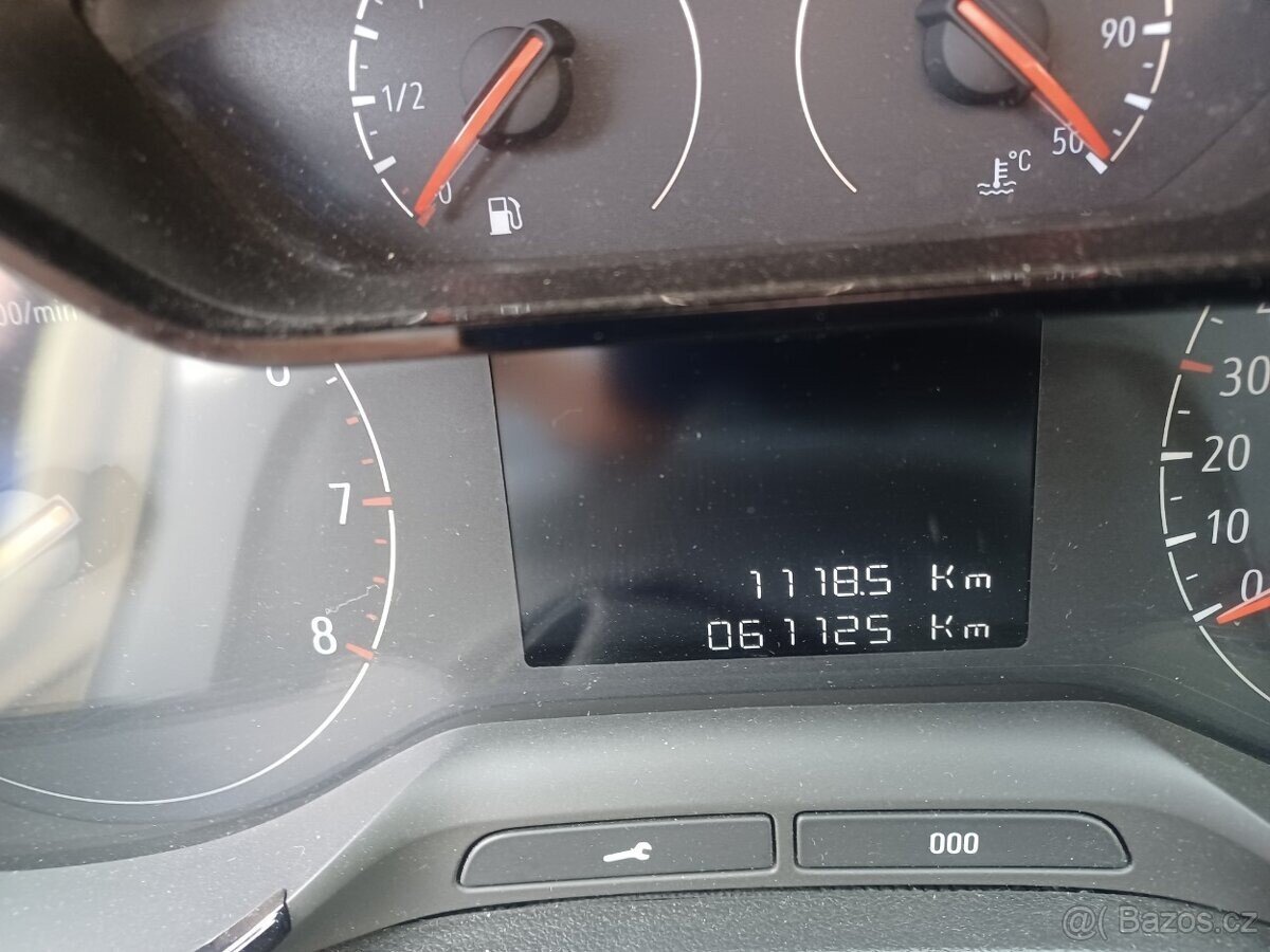 Opel Crossland X SUV / Terénní 0,0 60 kw