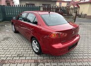 Mitsubishi Lancer Sedan 1,8 l 105 kw