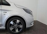 Mercedes-Benz Vito 21