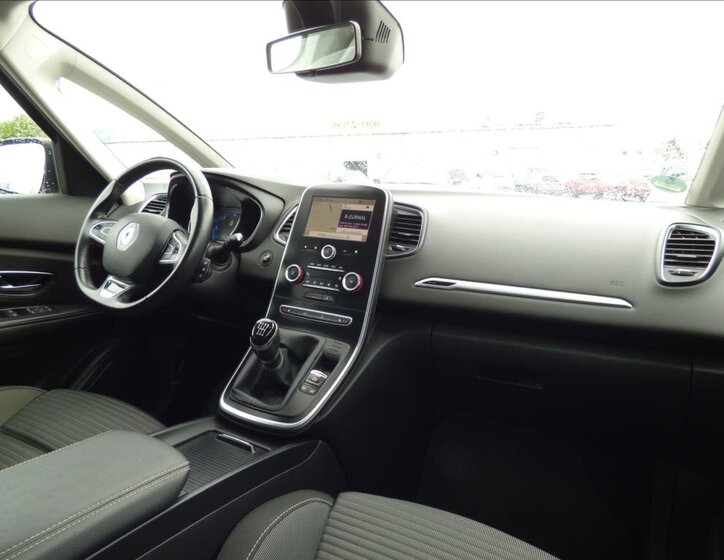 Renault Scénic MPV 1,5 l 81 kw