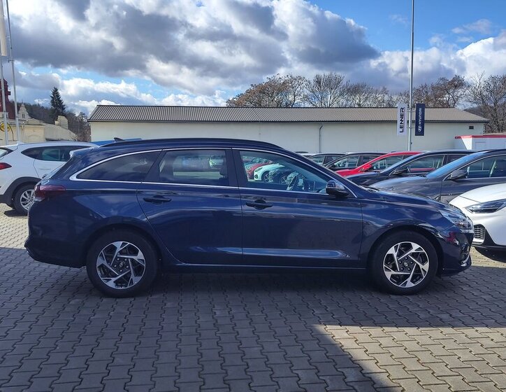 Hyundai i30 Kombi 1,5 l 103 kw