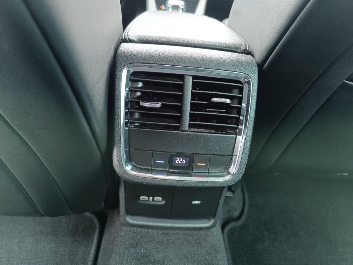 Škoda Octavia Kombi 2,0 l 85 kw