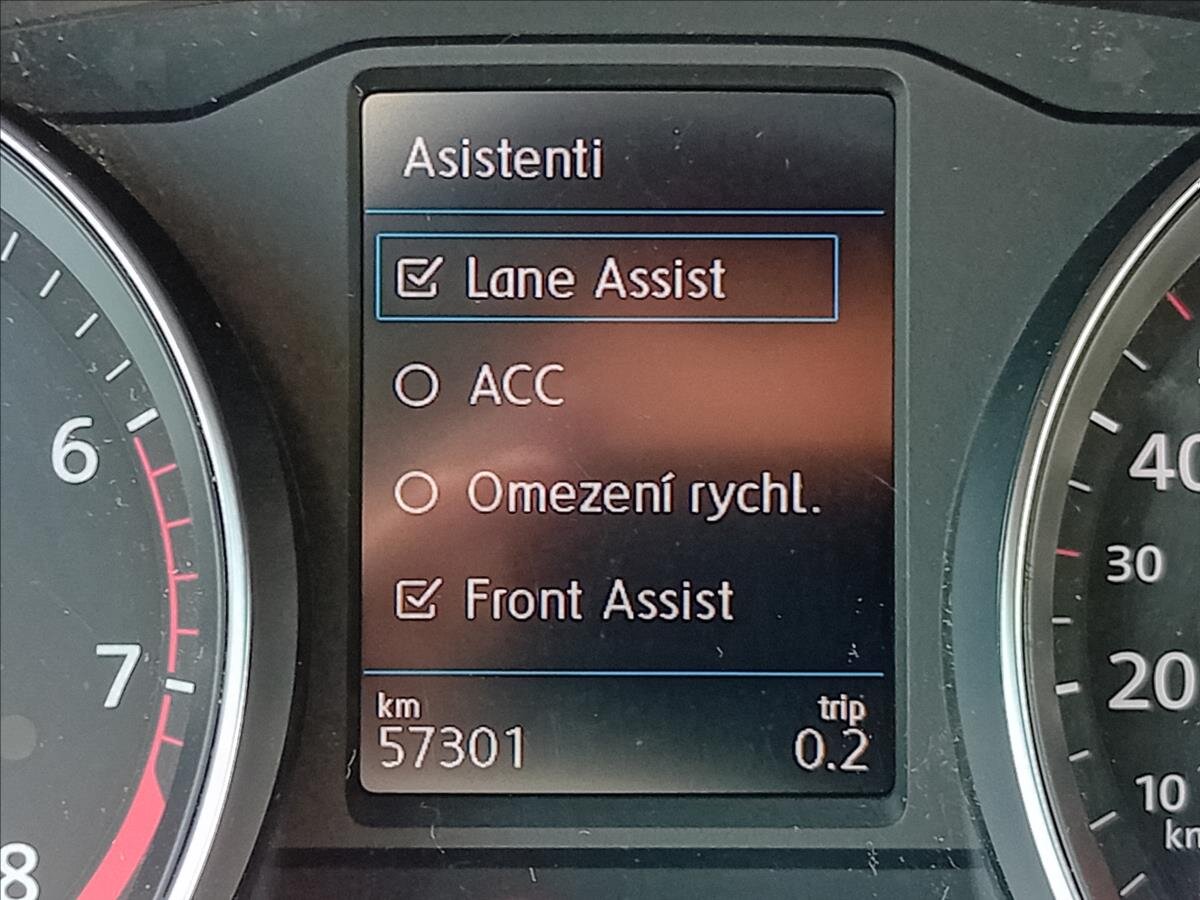 Volkswagen Passat Sedan 1,5 l 110 kw