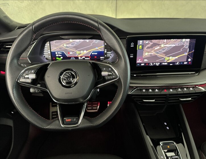 Škoda Octavia Kombi 1,4 l 180 kw