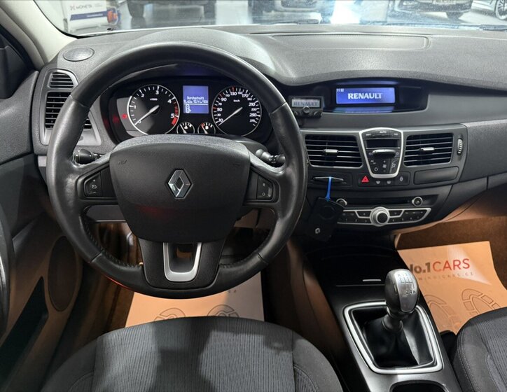 Renault Laguna Kombi 2,0 l 96 kw