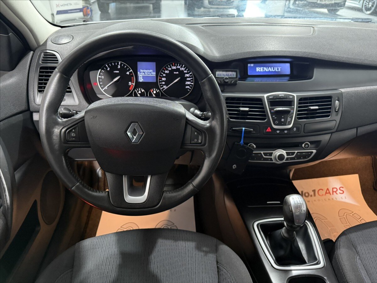 Renault Laguna Kombi 2,0 l 96 kw