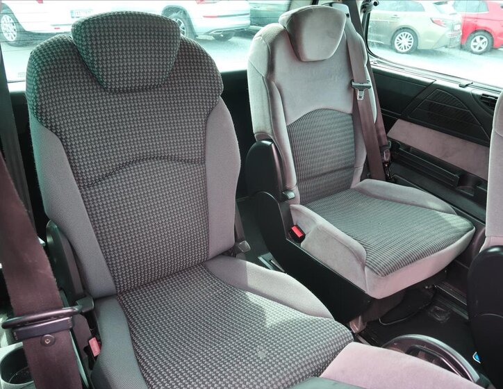 Citroën C8 MPV 2,0 l 88 kw