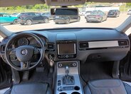 Volkswagen Touareg SUV / Terénní 3,0 l 176 kw