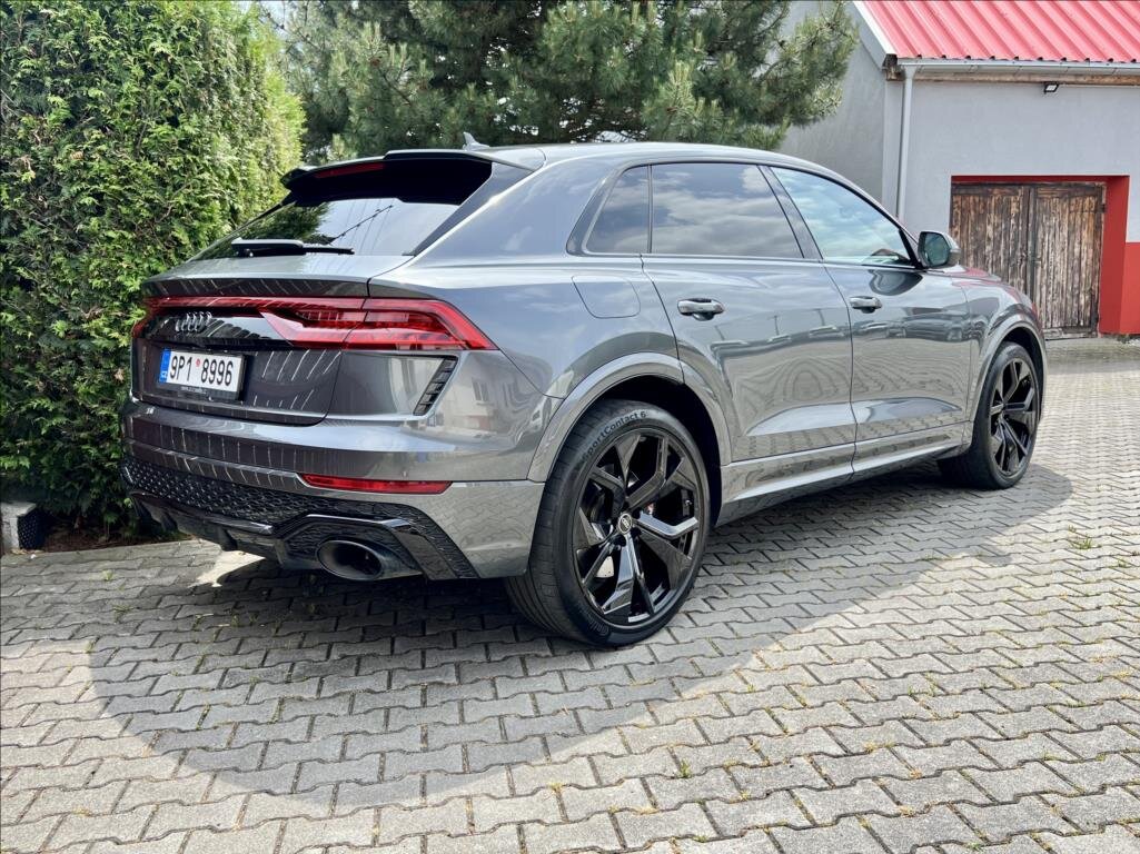 Audi RS Q8 SUV / Terénní 4,0 l 441 kw