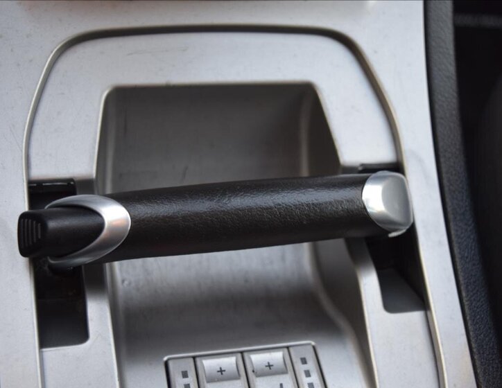 Ford S-MAX MPV 2,0 l 107 kw