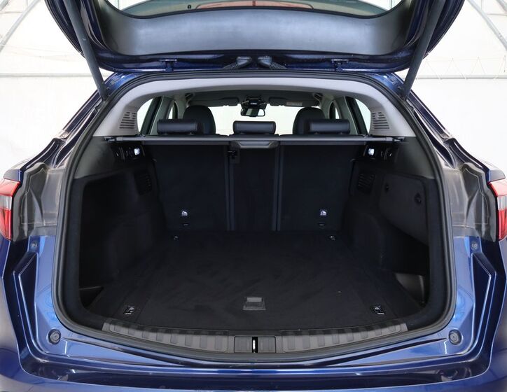 Alfa Romeo Stelvio 13