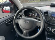 Hyundai i10 15
