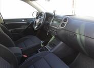 Volkswagen Tiguan 8