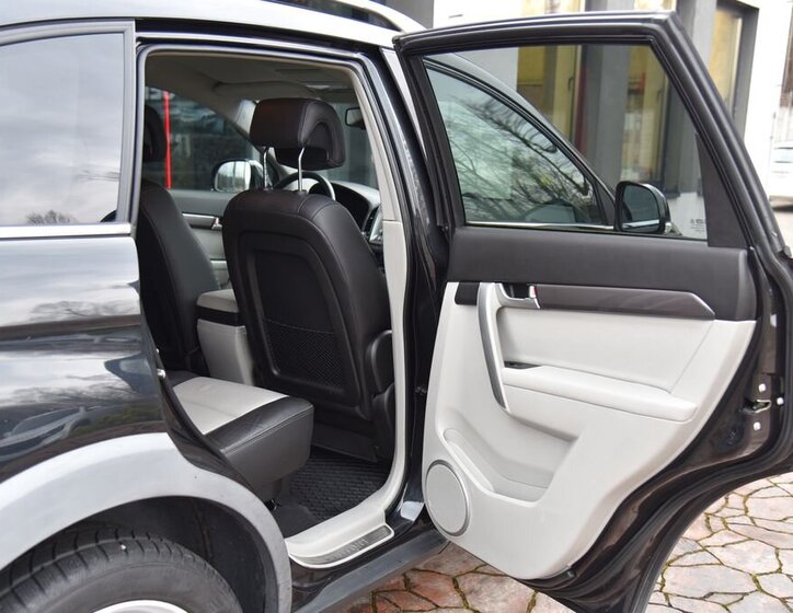 Chevrolet Captiva SUV 2,2 l 135 kw