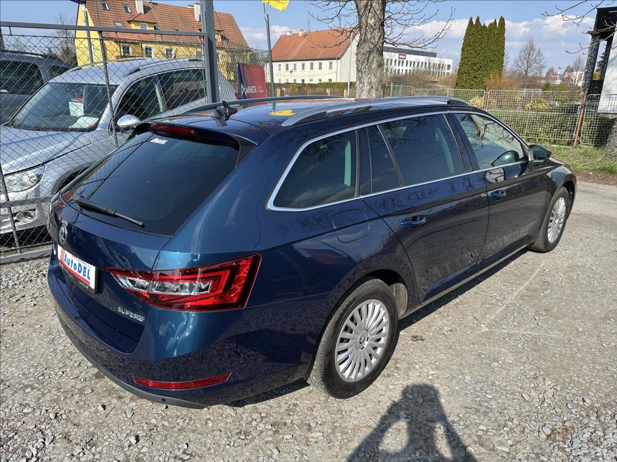 Škoda Superb Kombi 2,0 l 110 kw
