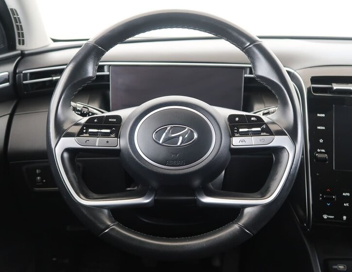 Hyundai Tucson SUV 1,6 l 110 kw