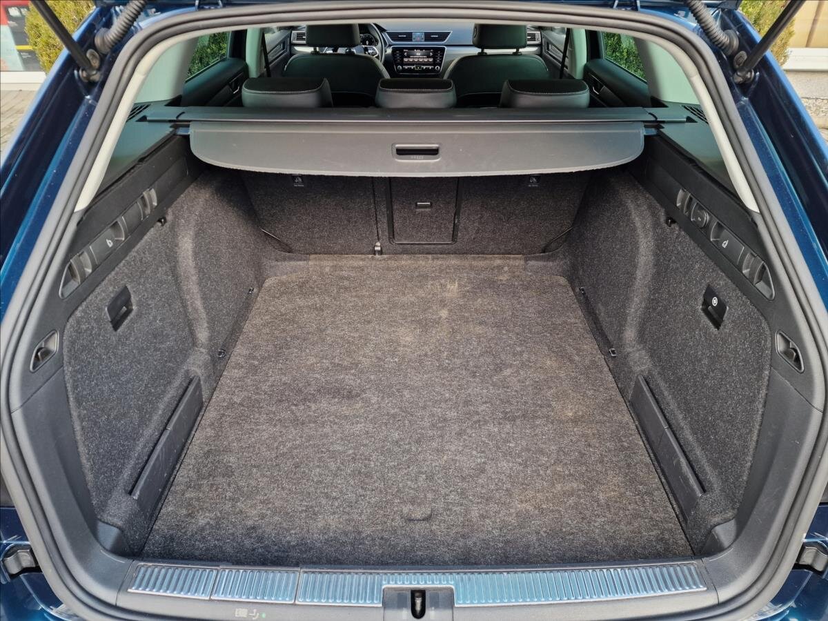 Škoda Superb Kombi 2,0 l 147 kw