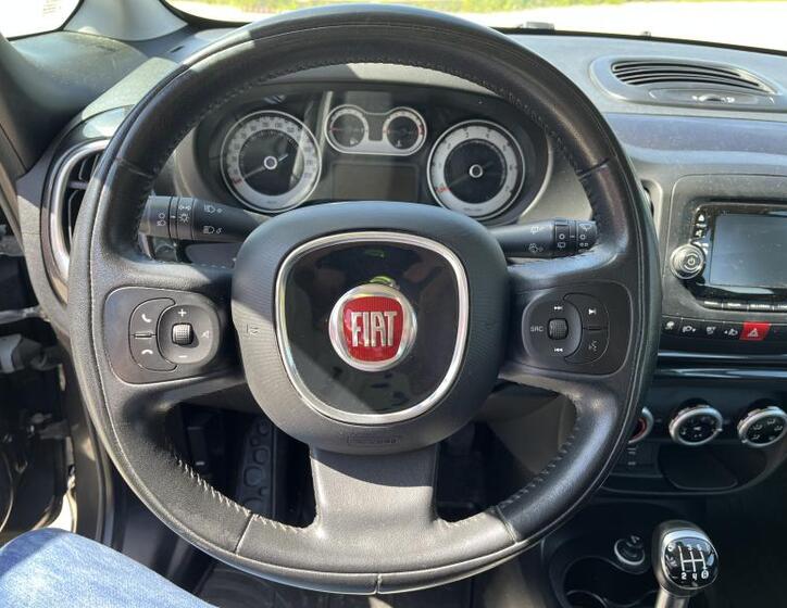 Fiat 500L 18