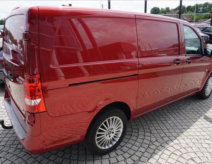 Mercedes-Benz Vito 6
