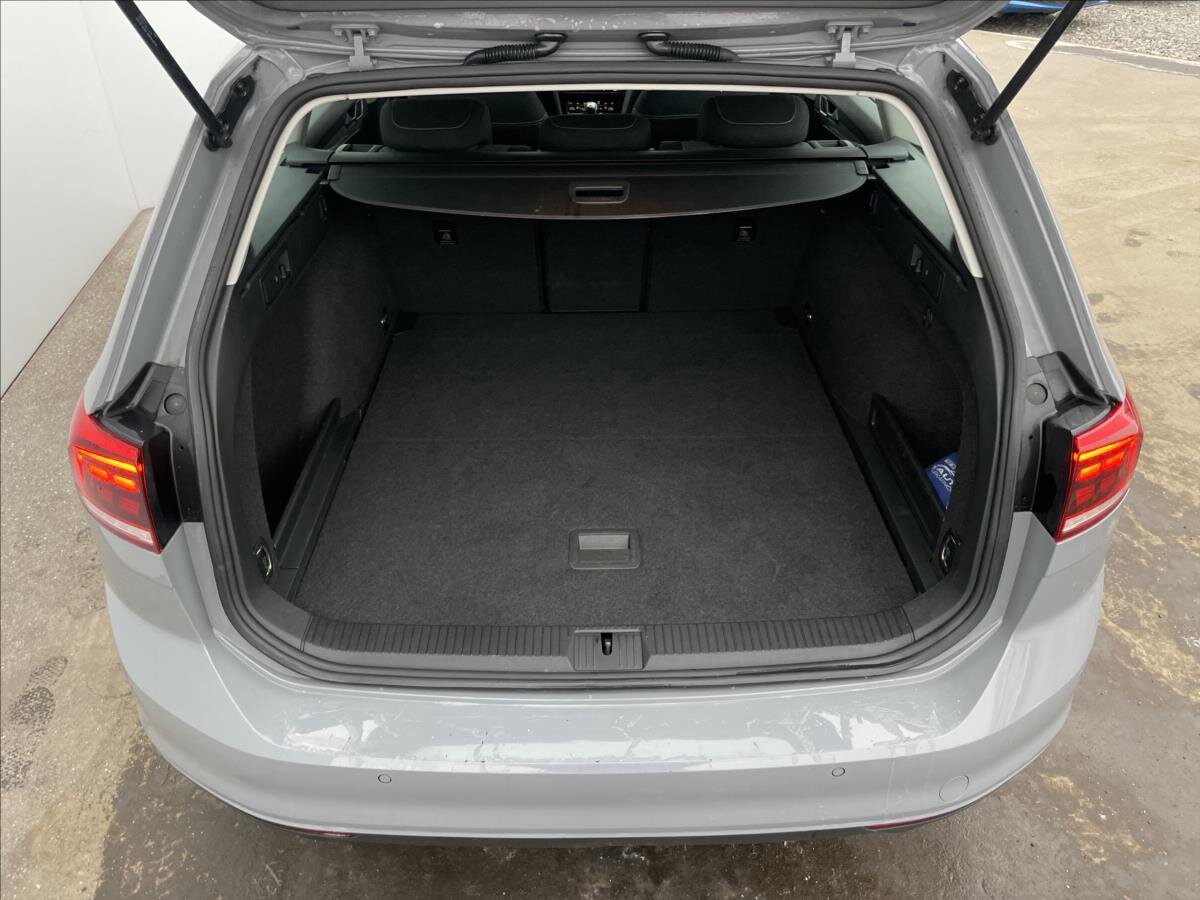 Volkswagen Passat Kombi 2,0 l 110 kw