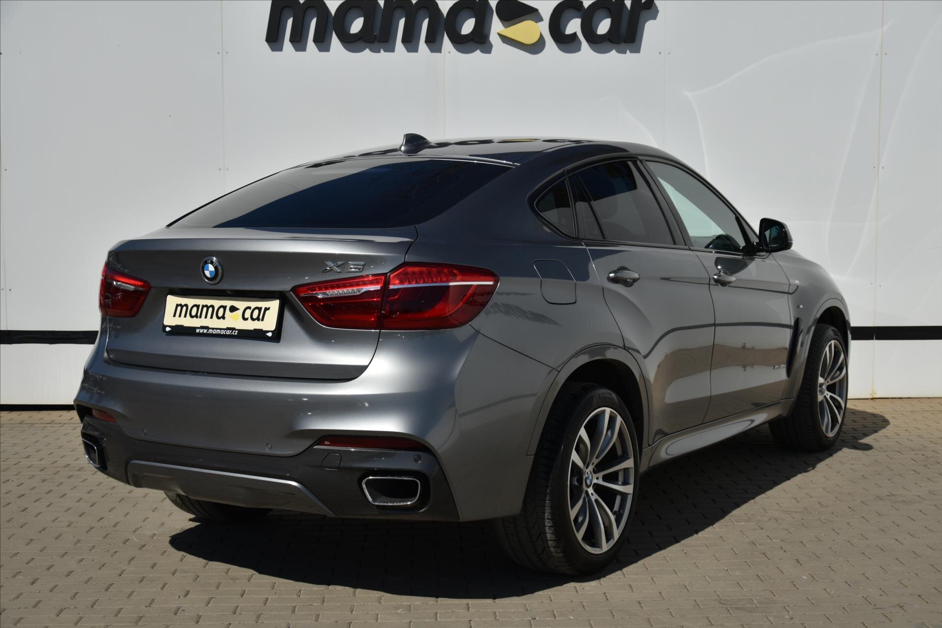 BMW X6 SUV / Terénní 3,0 l 190 kw
