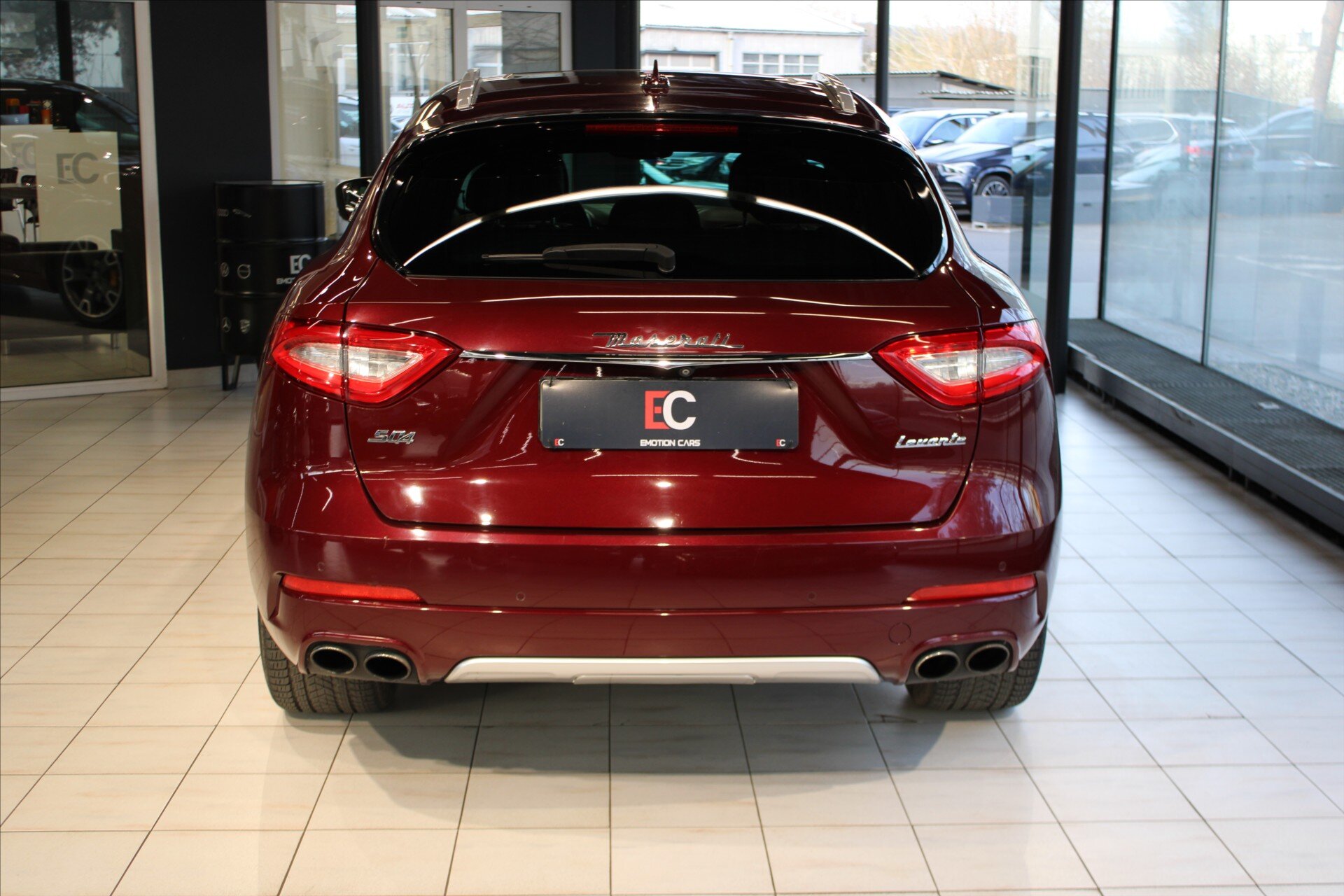 Maserati Levante SUV / Terénní 3,0 l 316 kw