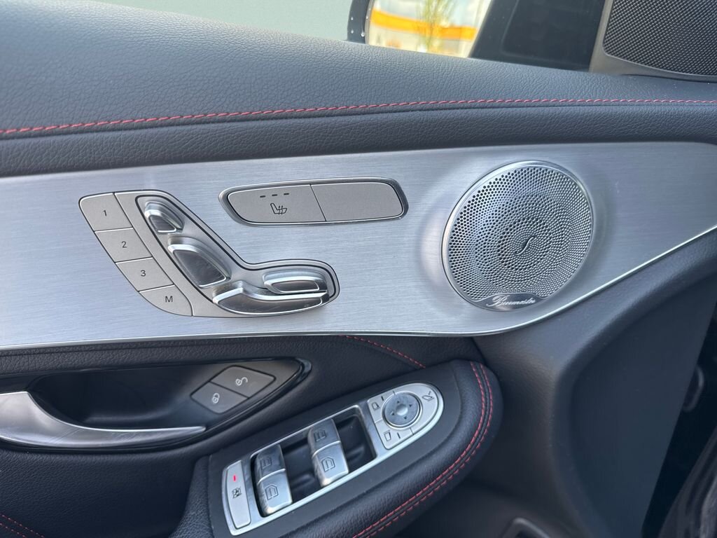 Mercedes-Benz GLC SUV / Terénní 0,0 270 kw