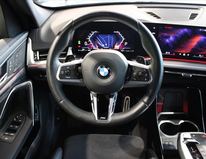 BMW X1 SUV 2,0 l 145 kw