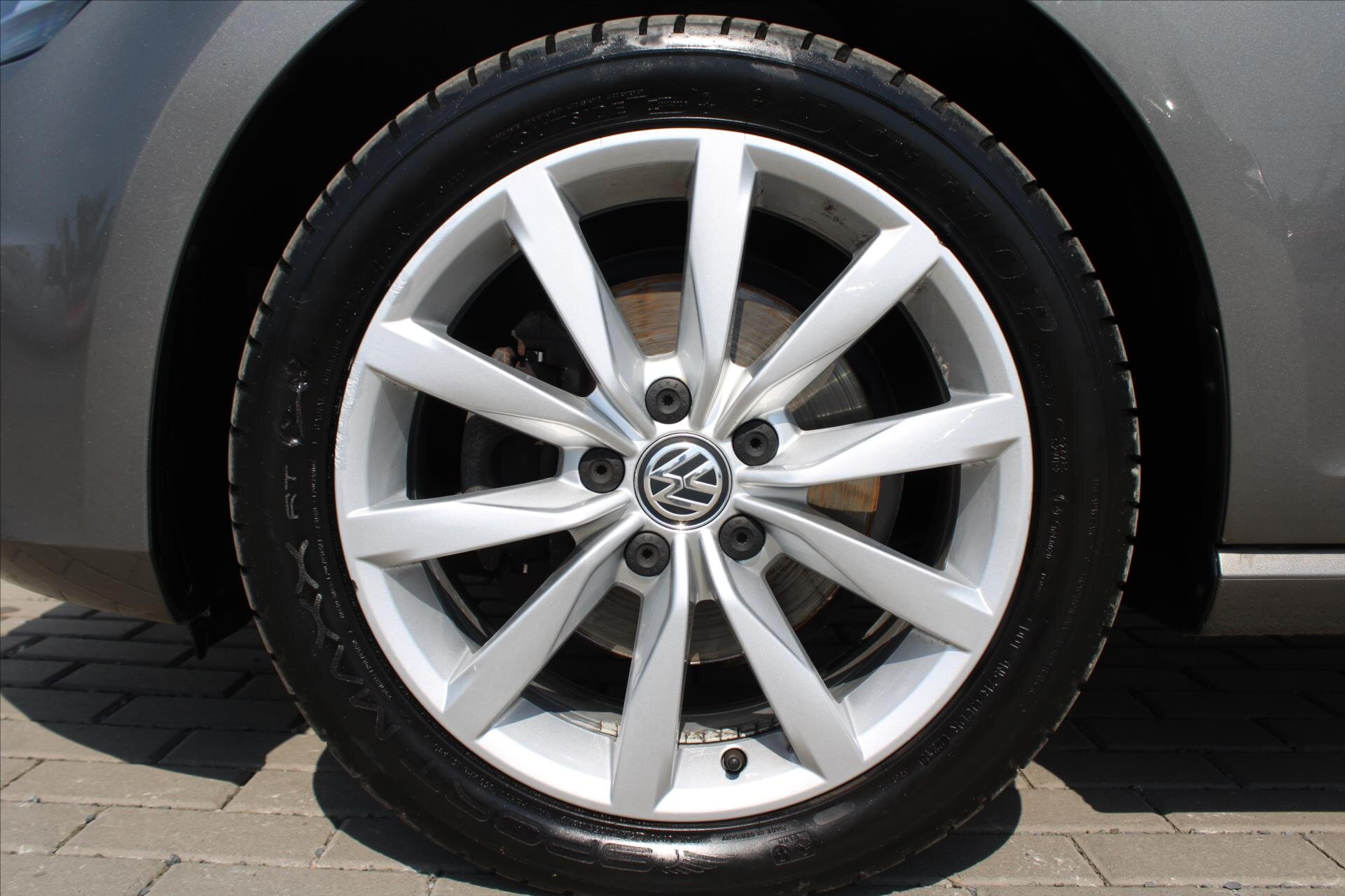 Volkswagen Golf Kombi 1,4 l 92 kw