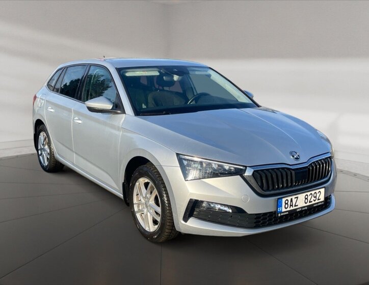 Škoda Scala 1