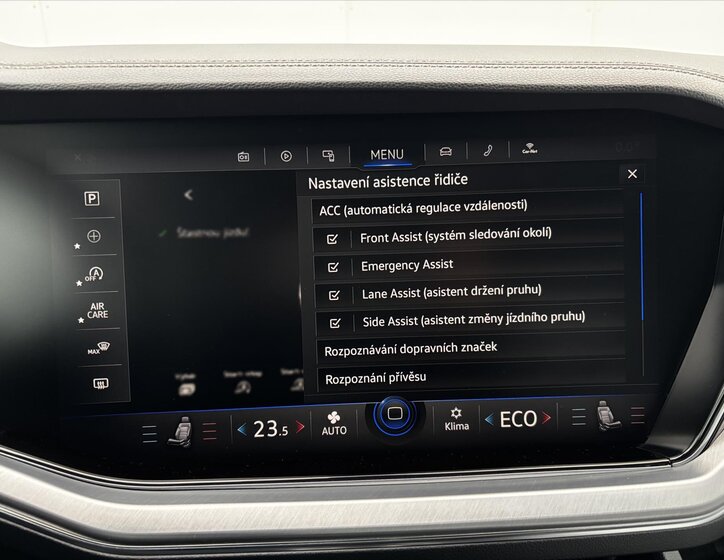 Volkswagen Touareg SUV / Terénní 3,0 l 210 kw