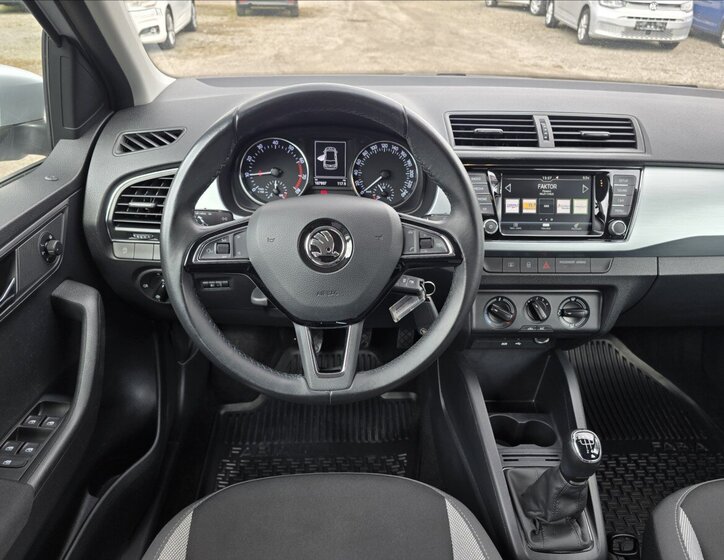 Škoda Fabia Hatchback 999,0 70 kw