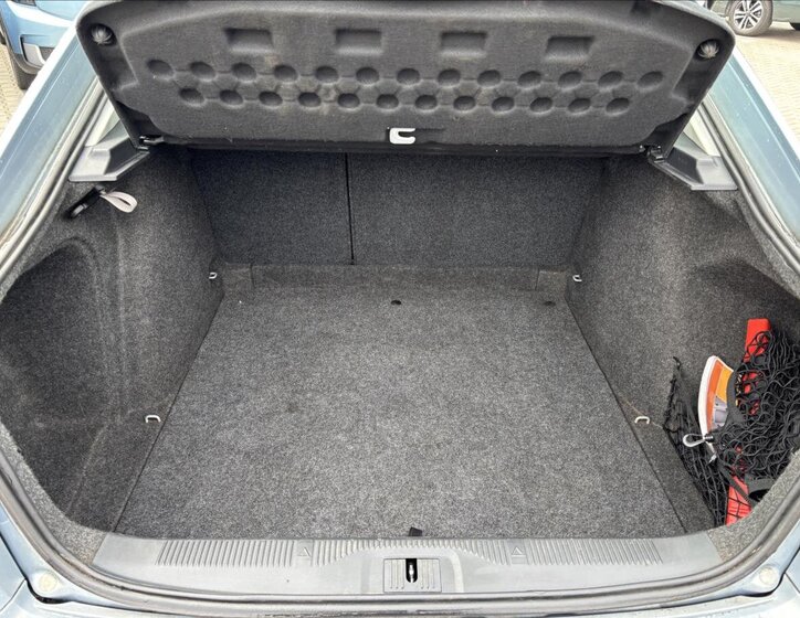 Škoda Octavia Sedan / Limuzína 1,9 l 77 kw