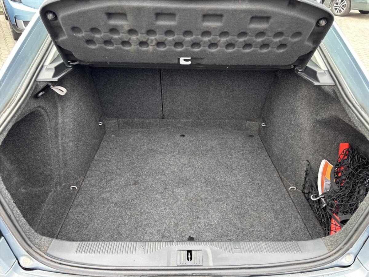 Škoda Octavia Sedan / Limuzína 1,9 l 77 kw